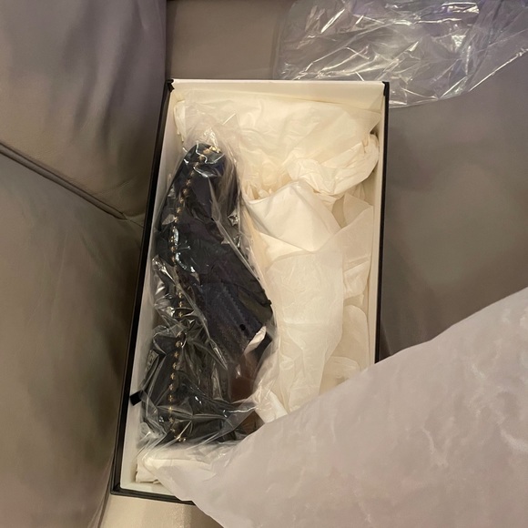 Gucci men’s brand new! - Picture 5 of 6